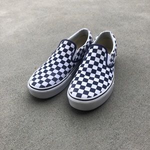 Brand new platform navy checkered vans
